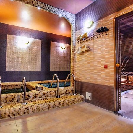 Hotel Fortuna Λβιβ Εξωτερικό φωτογραφία