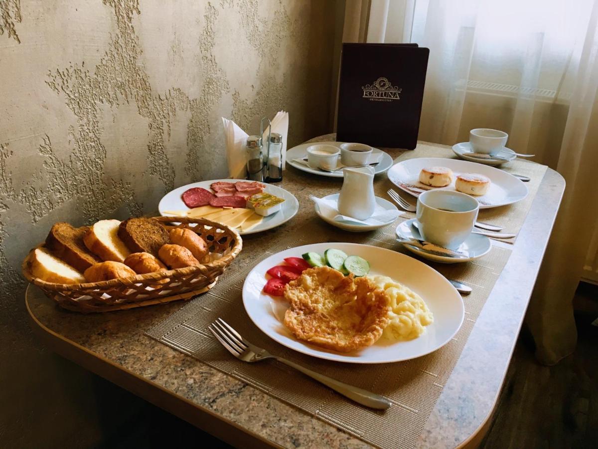 Hotel Fortuna Λβιβ Εξωτερικό φωτογραφία