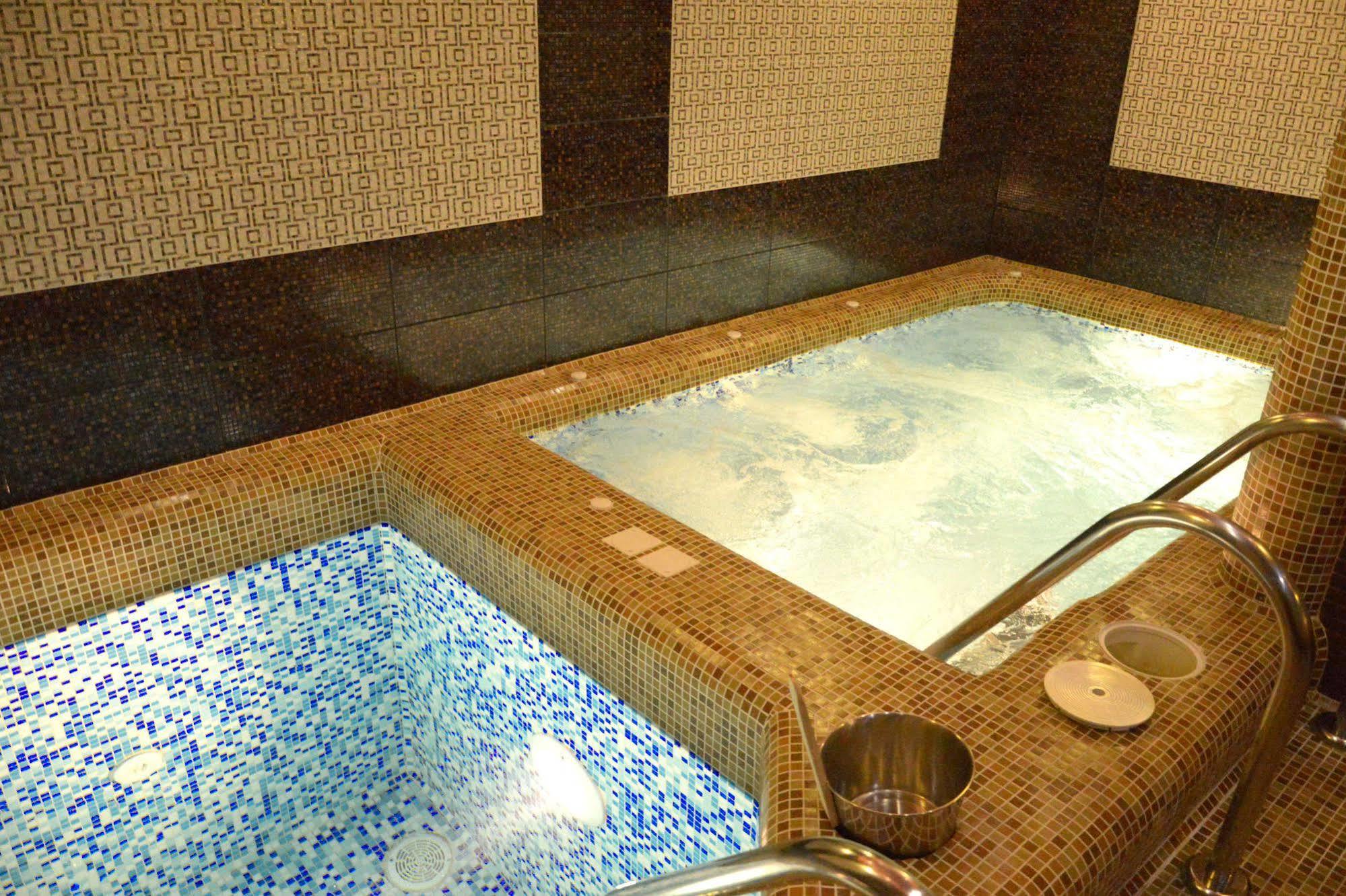 Hotel Fortuna Λβιβ Εξωτερικό φωτογραφία